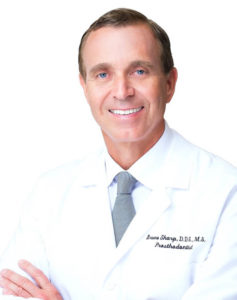 dentista em Miami brasileiro Dr. Sharp