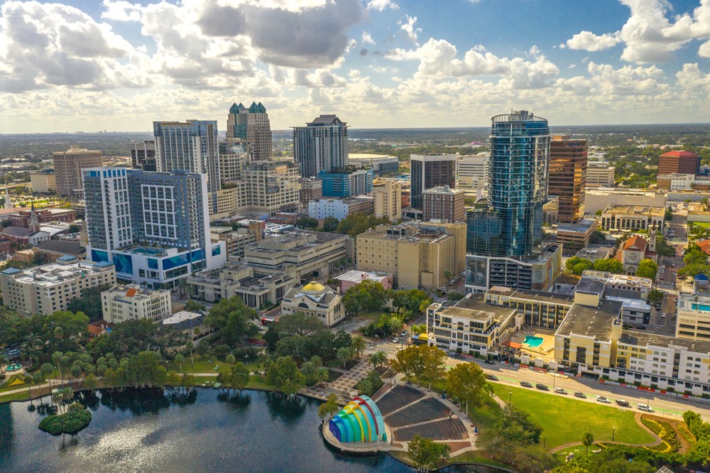 Flórida se destaca com mais cidades em crescimento populacional líquido